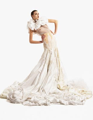 Check out this wedding dress that was made out of 10 recycled bridal gowns